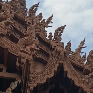 Храм Истины — вид после пандемии